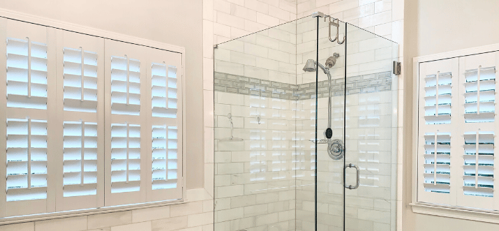 plantation_shutters_bathroom